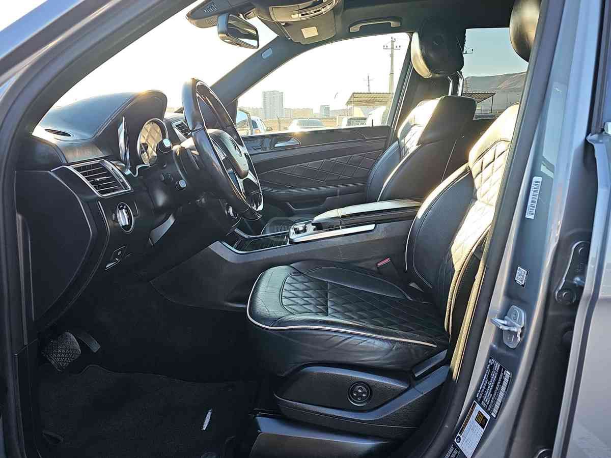 Mercedes-Benz GL 450 2015 — photo 2
