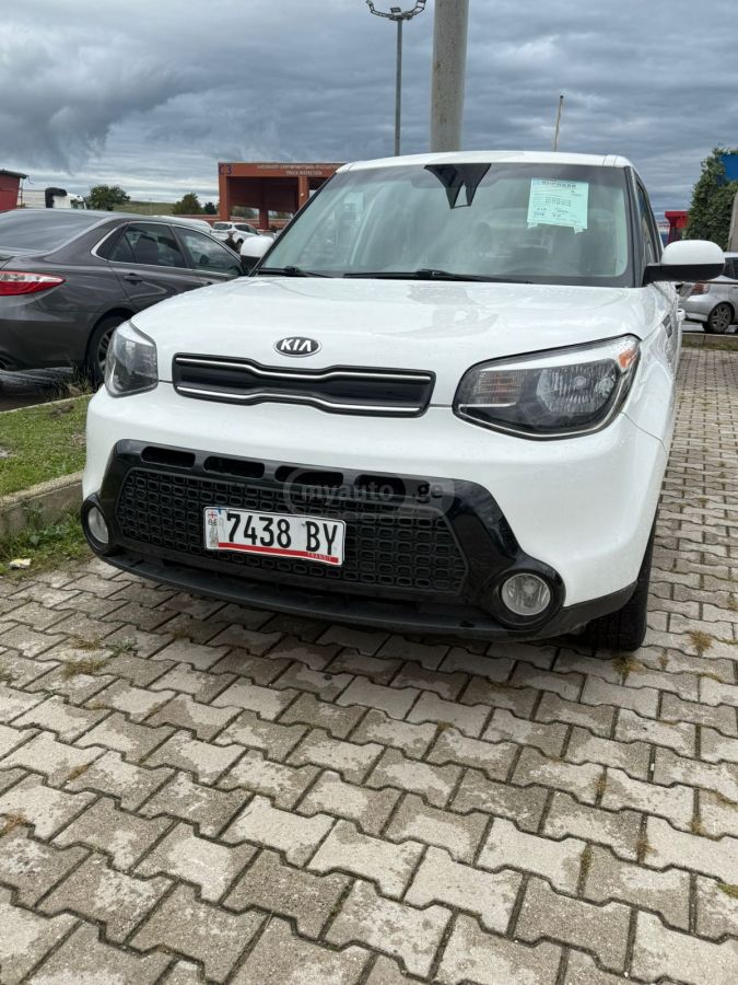 Kia Soul 2018 — photo 2