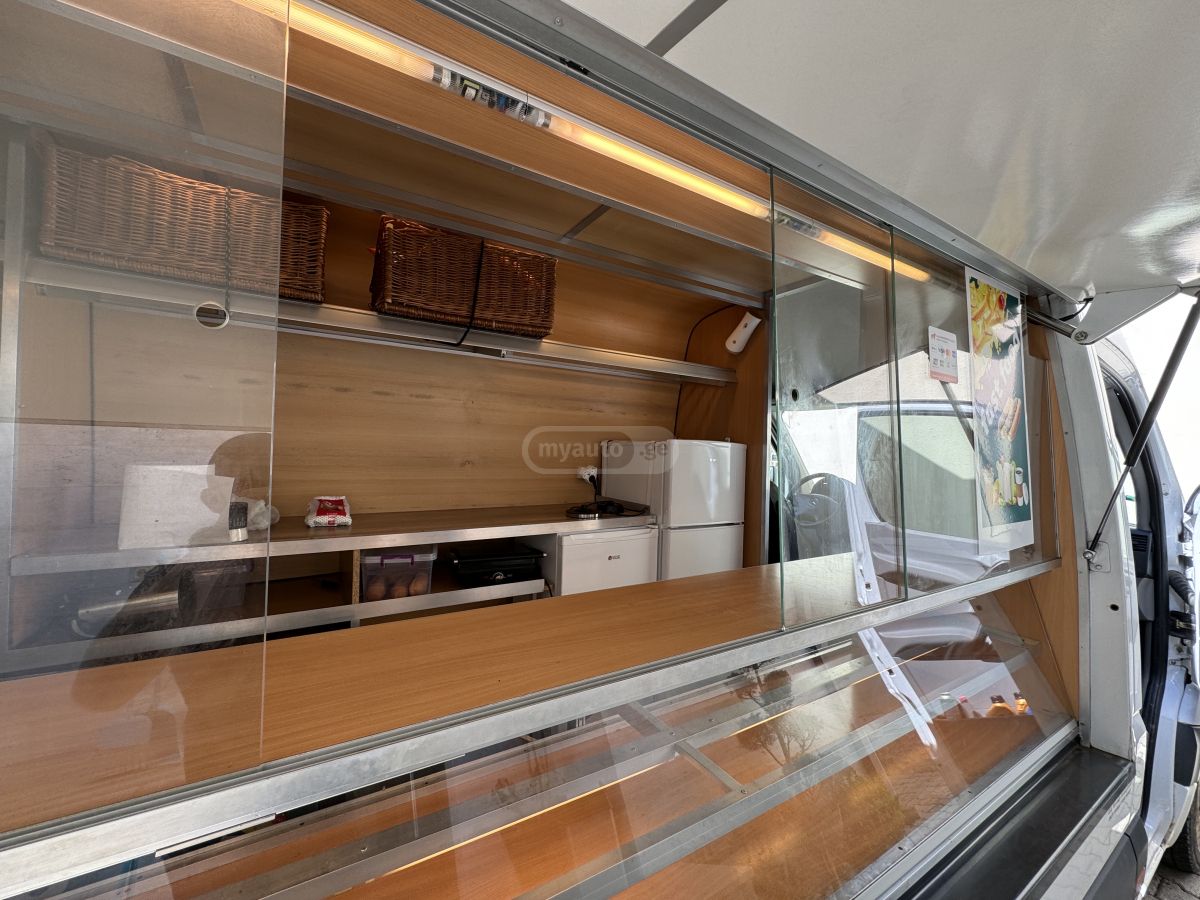 Mercedes-Benz Sprinter 2010 — photo 2