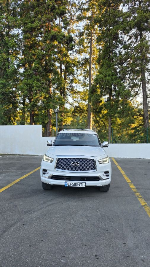 Infiniti QX 80