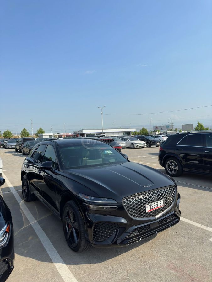 Genesis GV70 2022 — photo 2