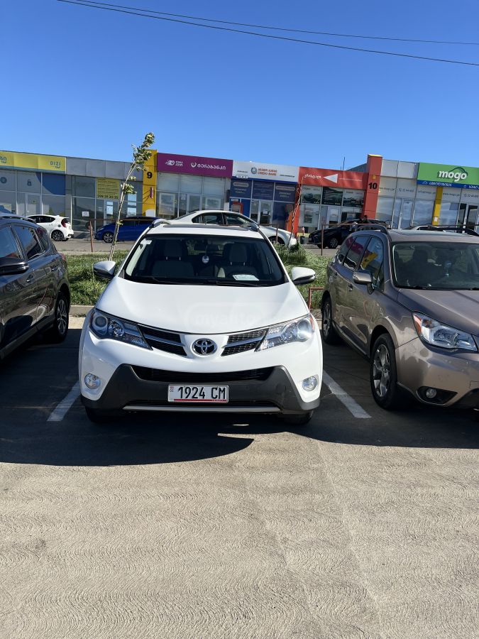 Toyota RAV4 2014 — photo 2