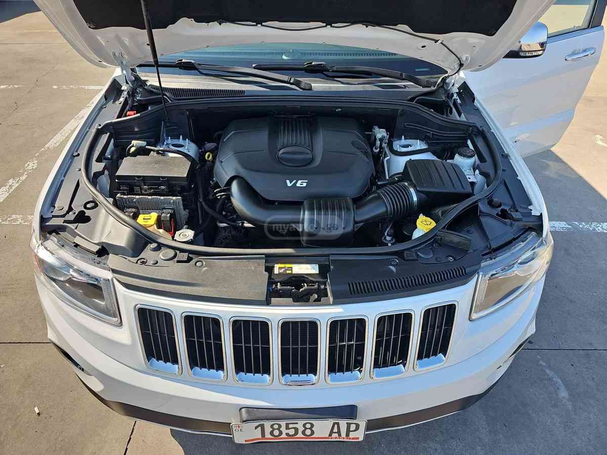 Jeep Grand Cherokee 2015 — photo 2