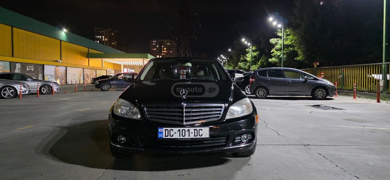Mercedes-Benz C 300