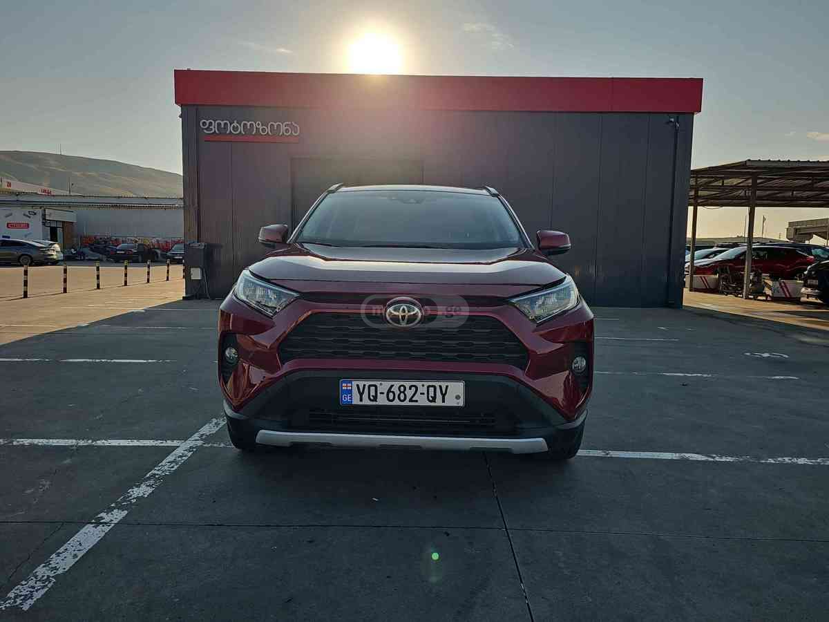 Toyota RAV 4 2021 — photo 2