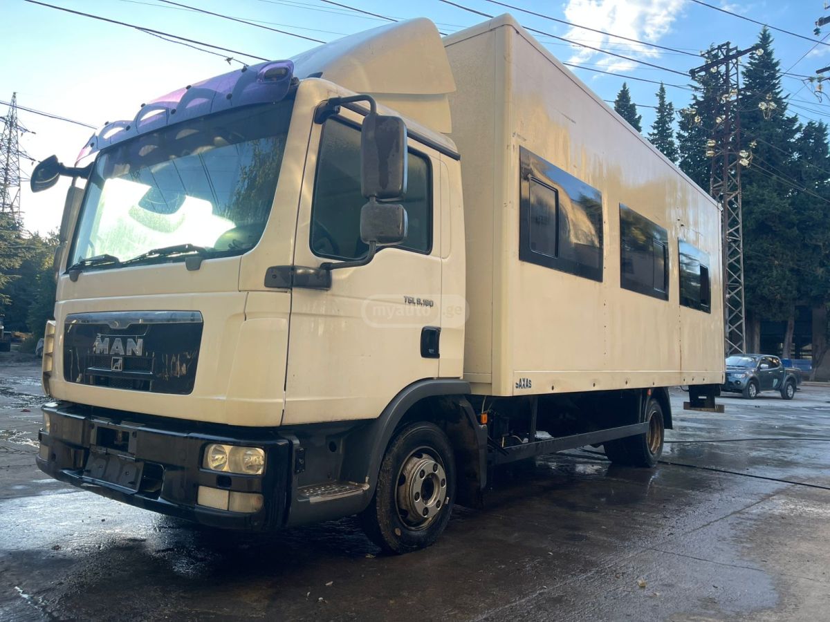 Isuzu 8.163