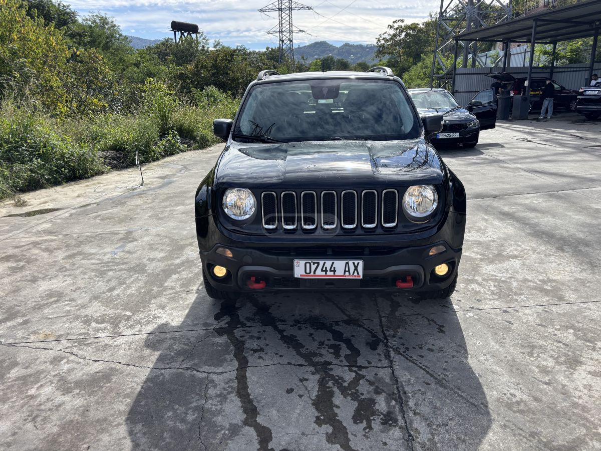 Jeep Renegade 2016 — photo 2