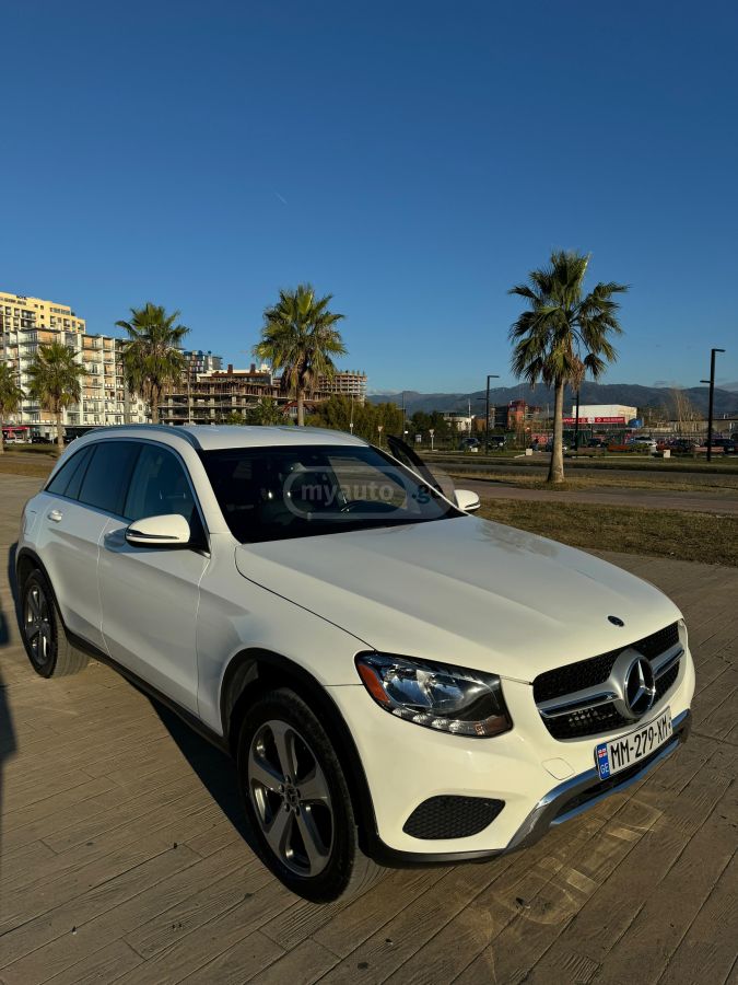 Mercedes-Benz GLC 300