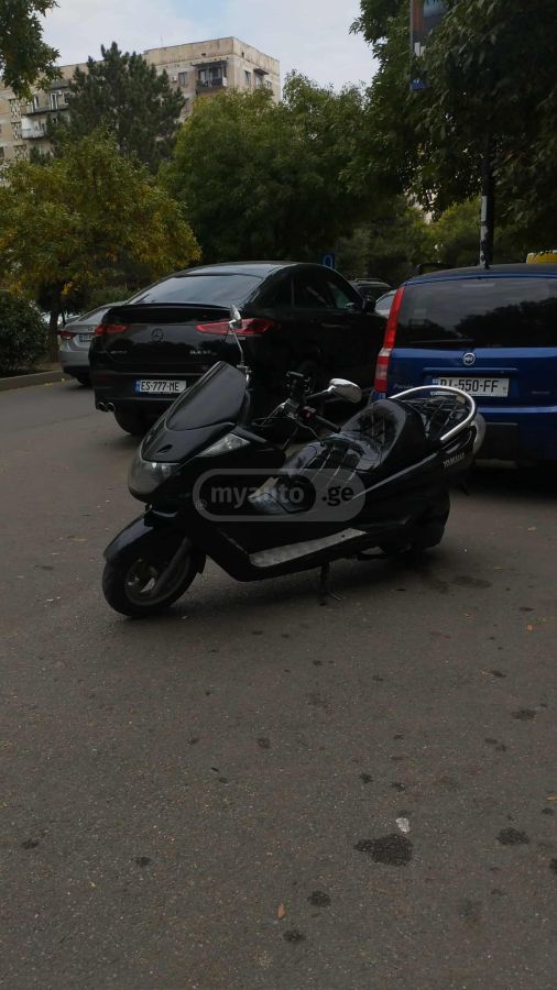 Yamaha Majesty 250