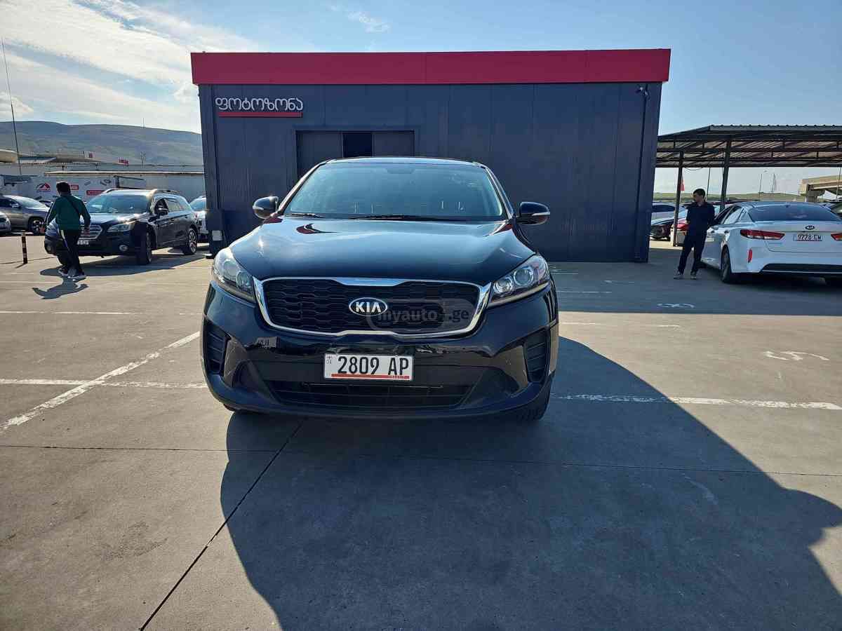 Kia Sorento 2019 — photo 2