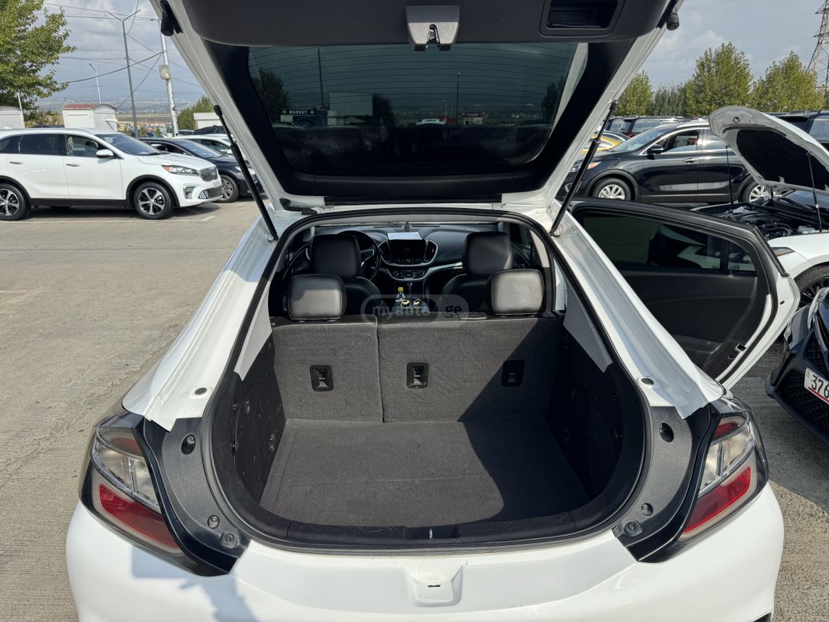 Chevrolet Volt 2016 — photo 2