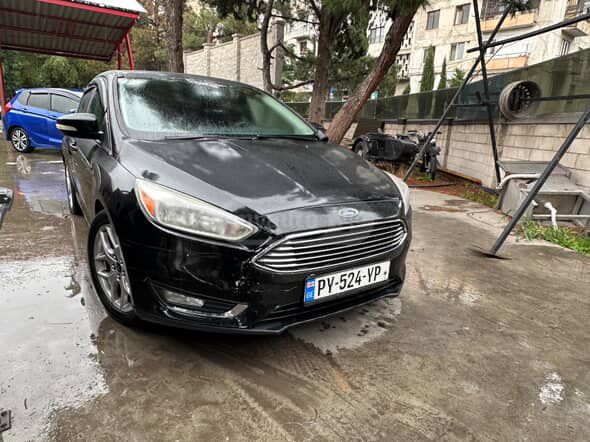 Ford Focus 2015 — photo 2