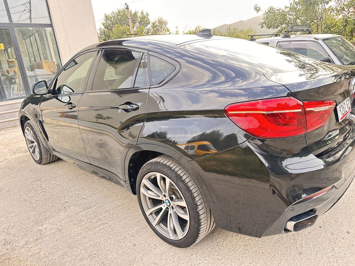 BMW X6 M