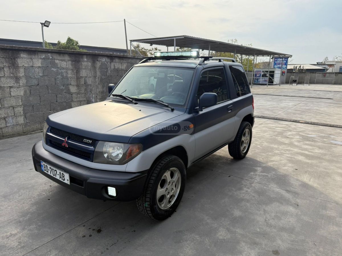 Mitsubishi Pajero IO 1998 — photo 2