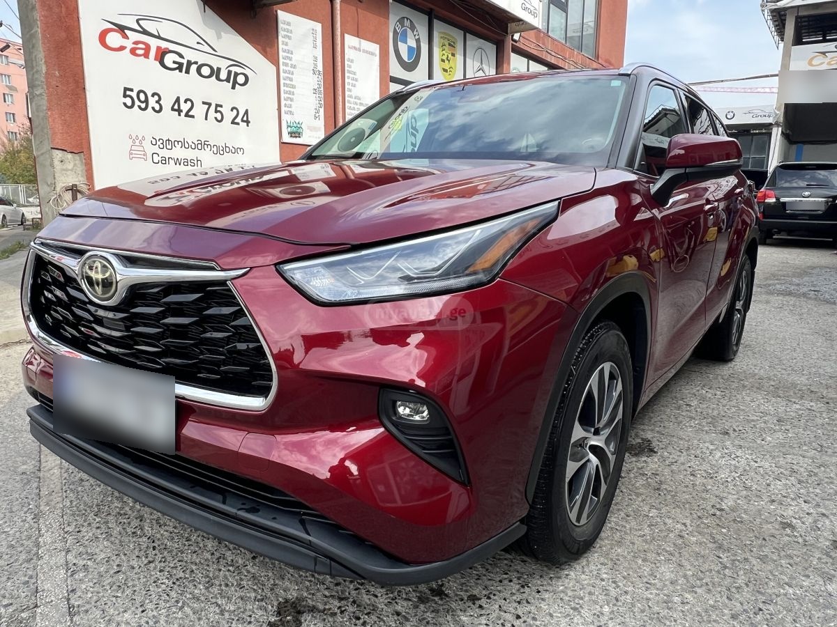 Toyota Highlander 2021 — photo 2