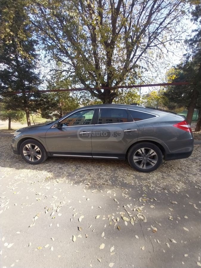 Honda Accord 2015 — photo 2