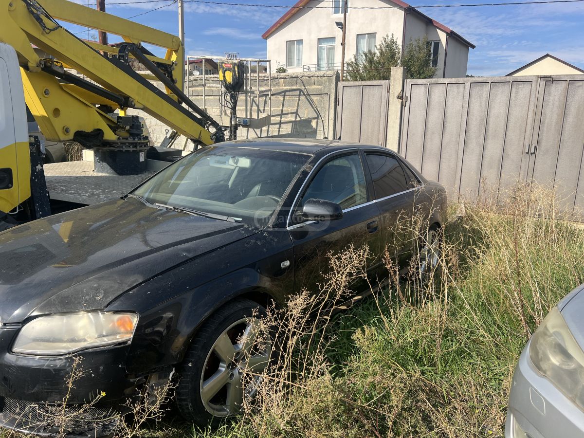 Audi A4 2008 — photo 2