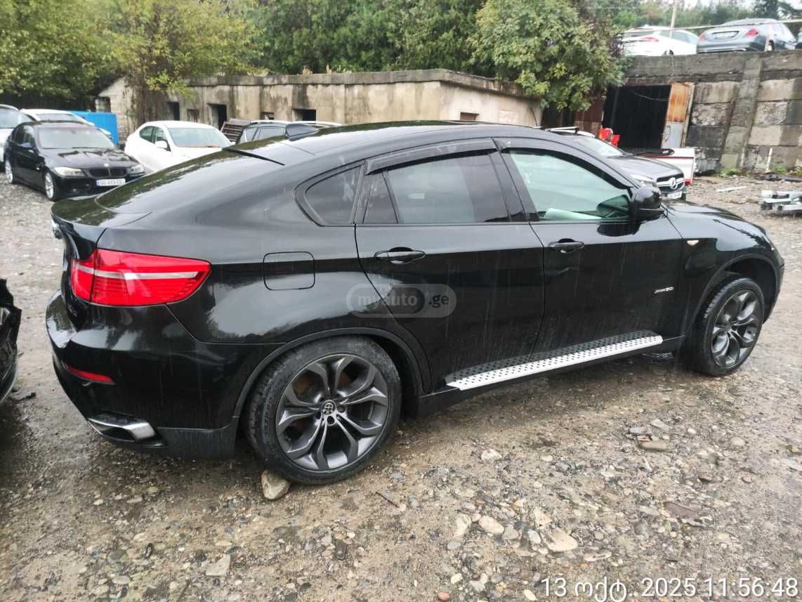 BMW X6 2012 — photo 2