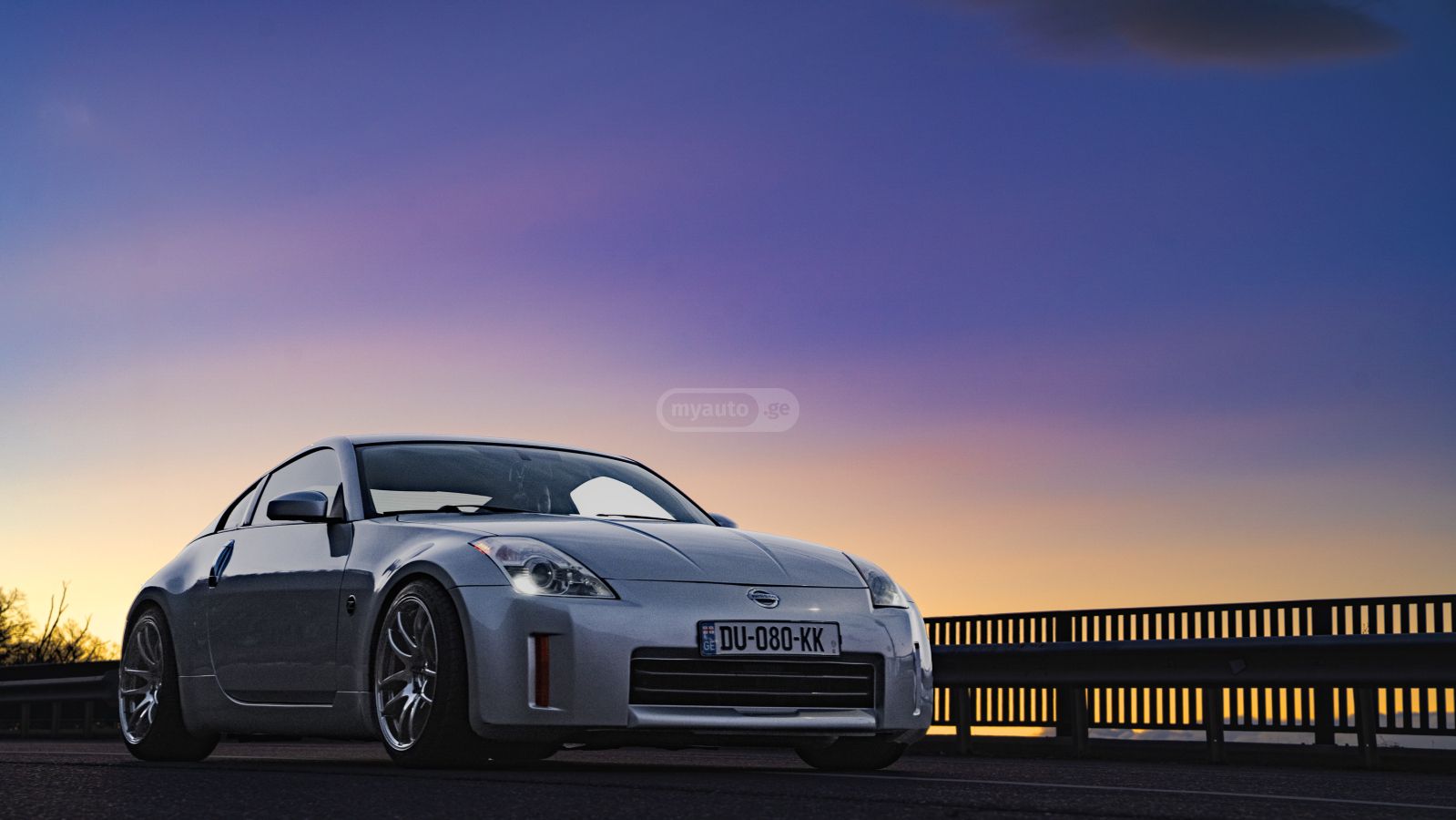 Nissan 350 Z 2006 — photo 2