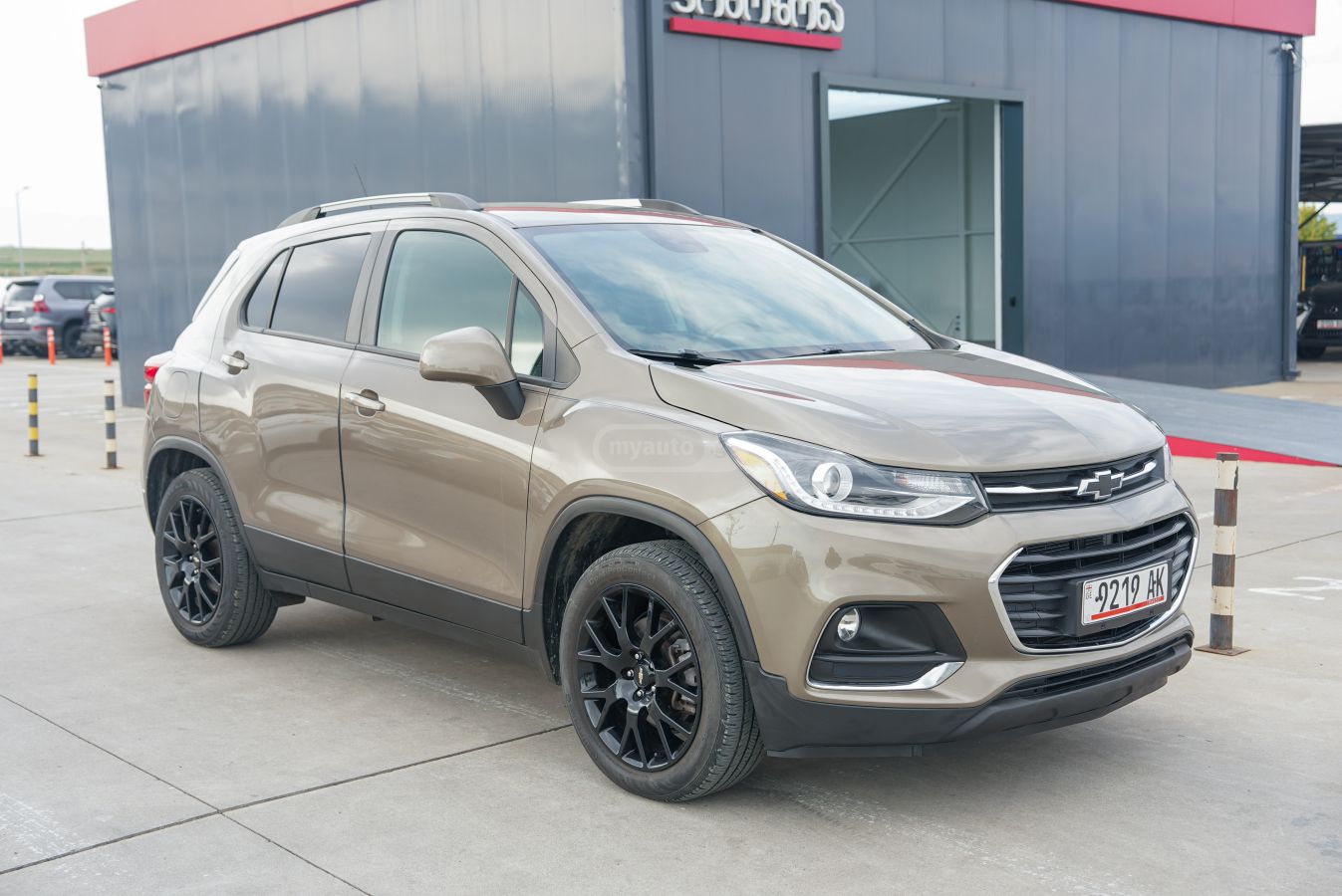 Chevrolet Trax 2022 — photo 2