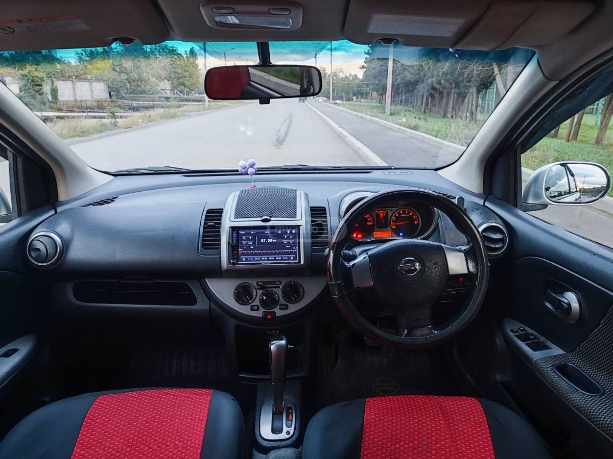 Nissan Note 2007 — photo 2