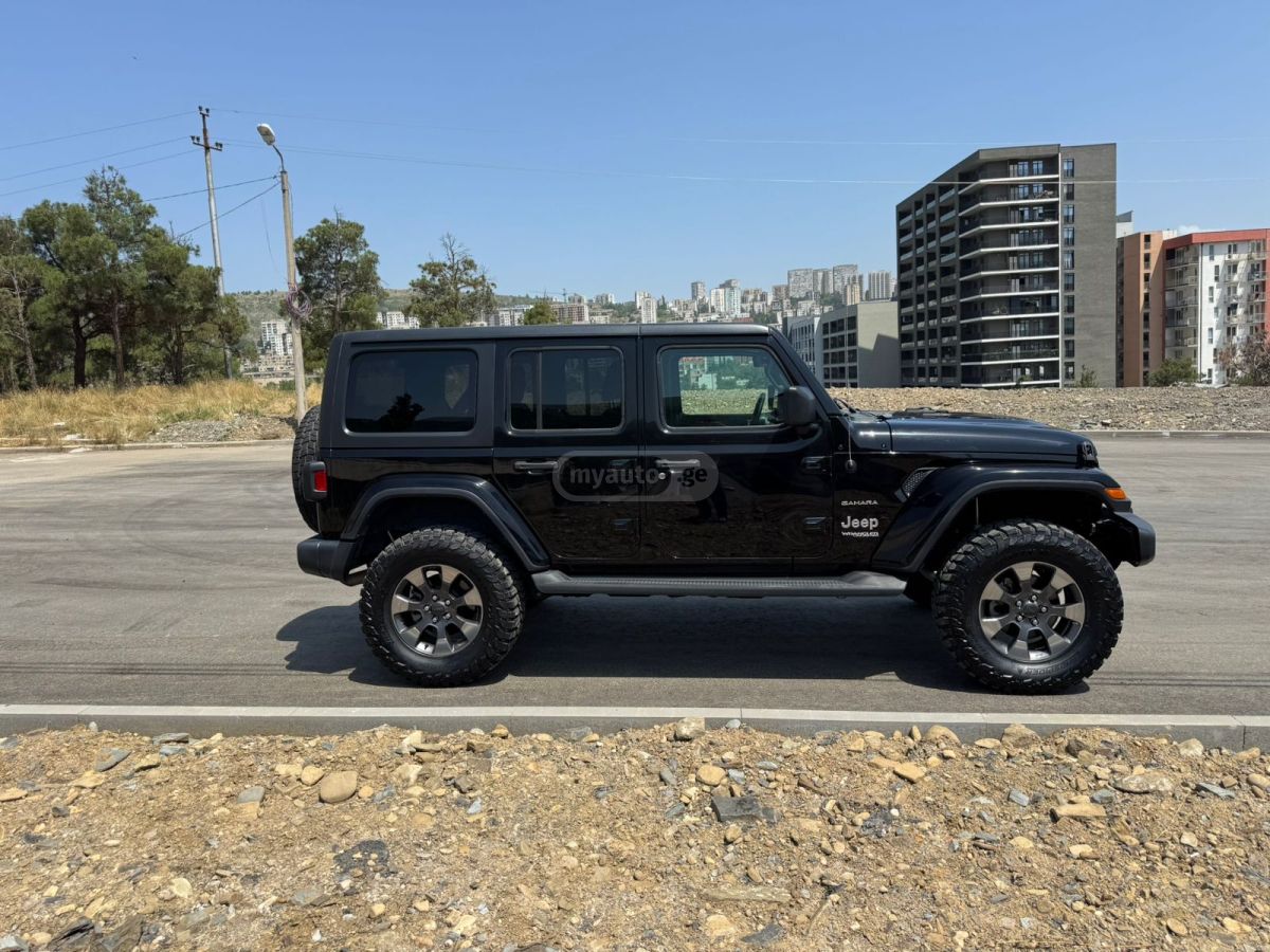 Jeep Wrangler 2018 — photo 2