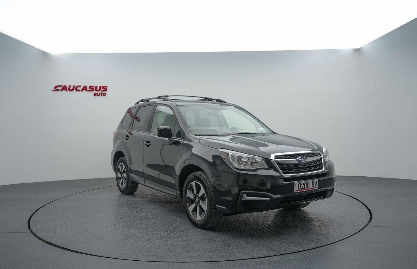 Subaru Forester 2018 — photo 2