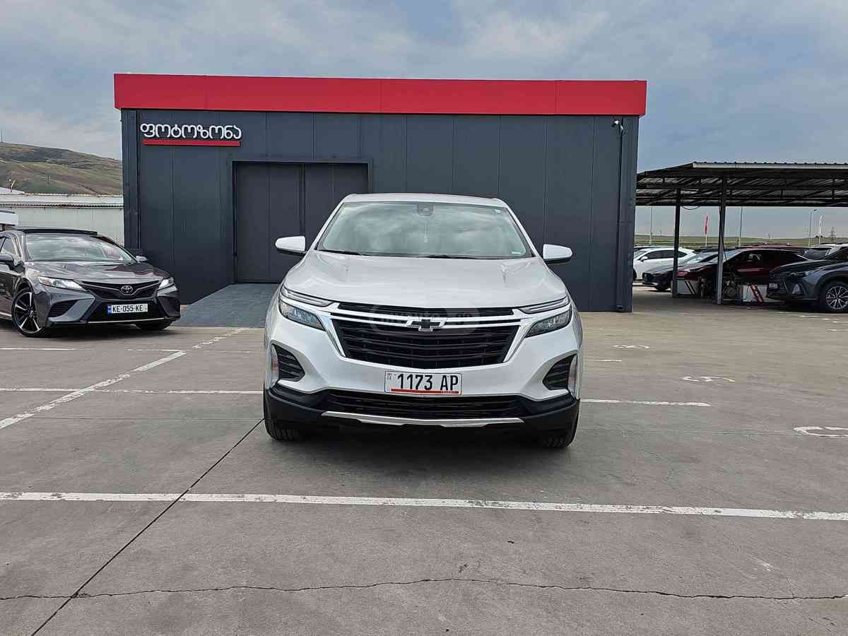 Chevrolet Equinox 2022 — photo 2