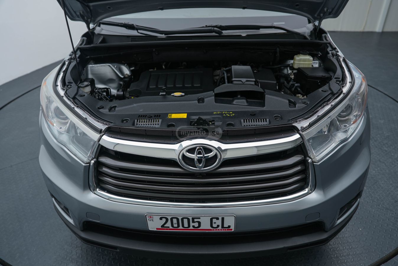Toyota Highlander 2015 — photo 2