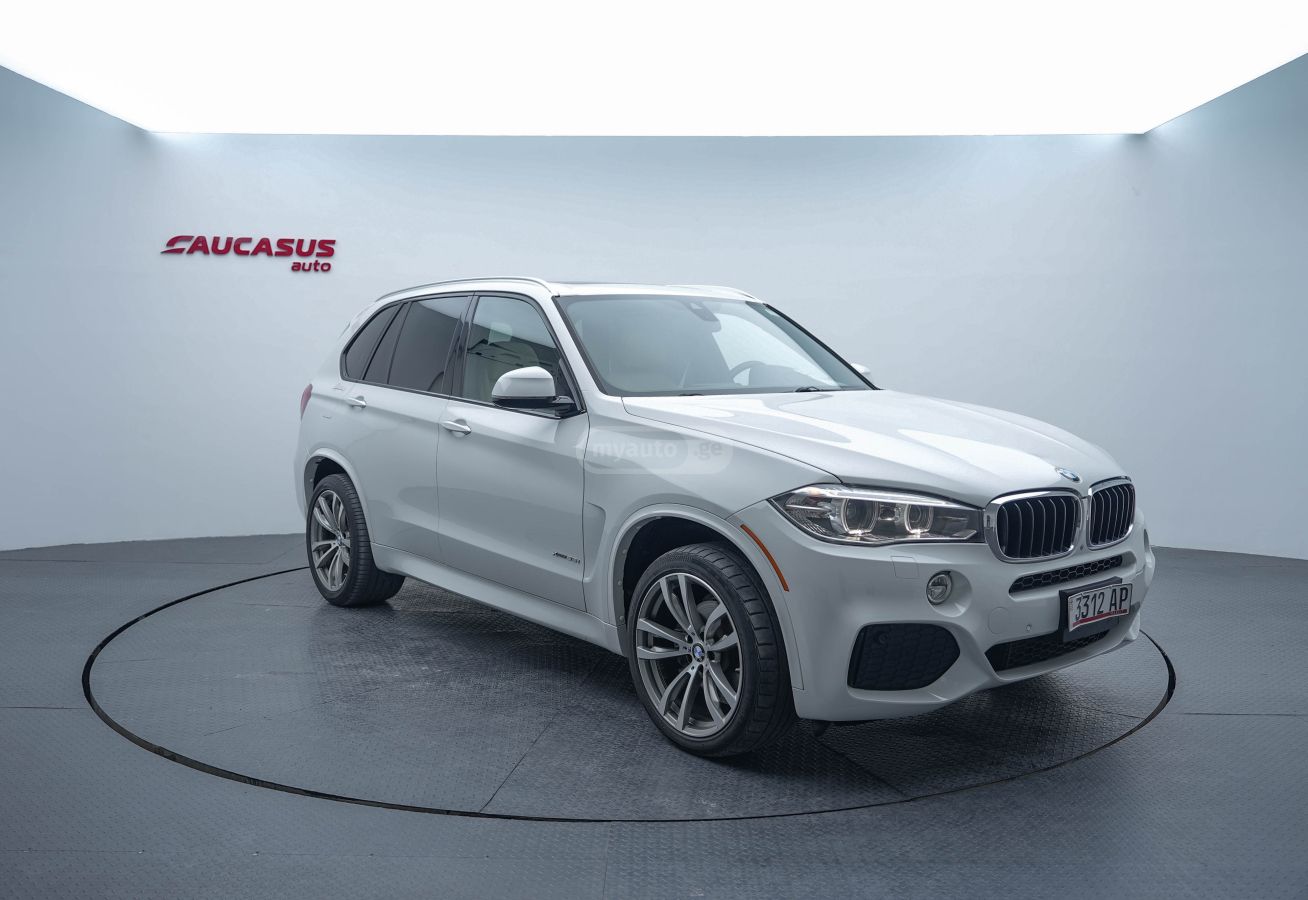 BMW X5 2016 — photo 2