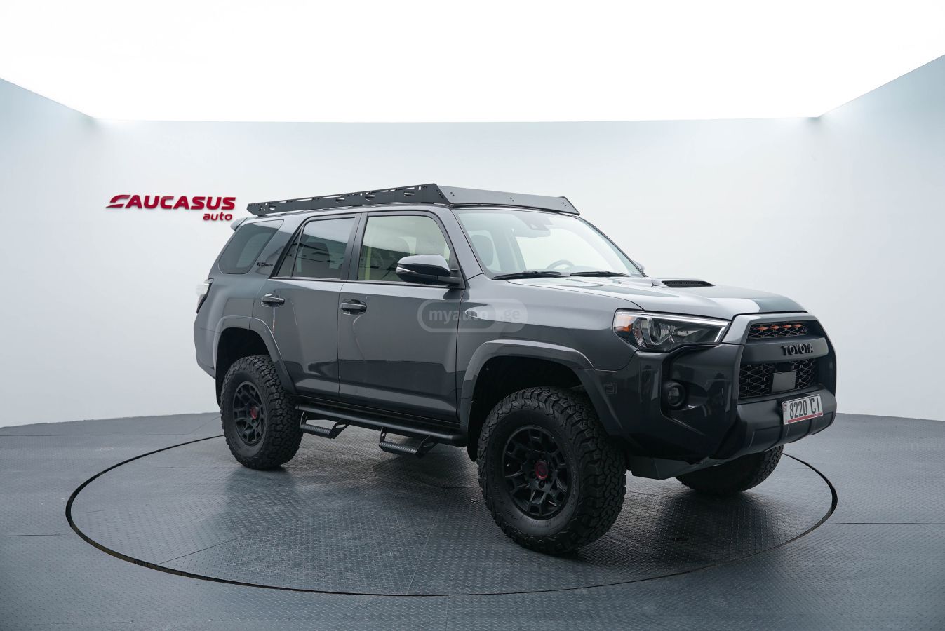 Toyota 4Runner 2023 — photo 2