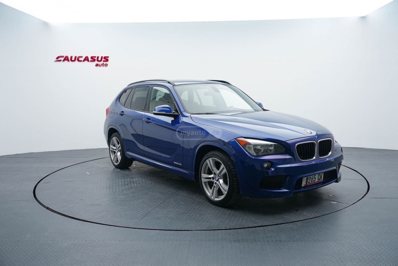 BMW X1 2015 — photo 2