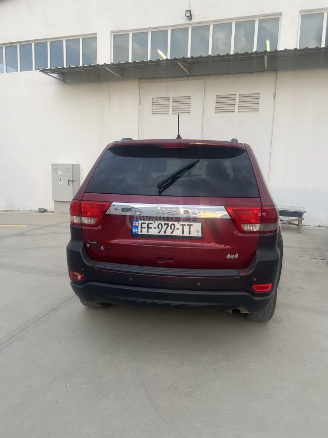Jeep Grand Cherokee 2012 — photo 2