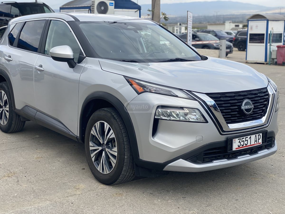 Nissan Rogue 2023 — photo 2