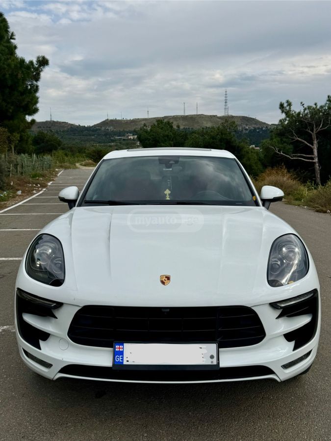Porsche Macan 2017 — photo 2