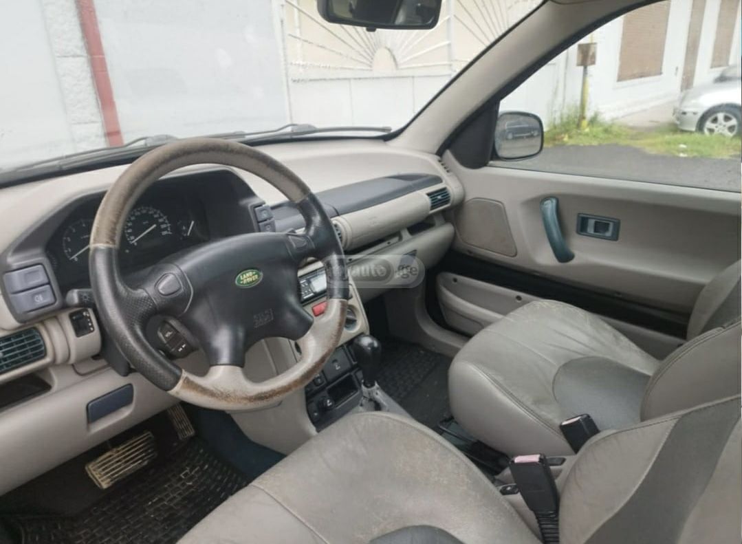 Land Rover Freelander 2002 — photo 2