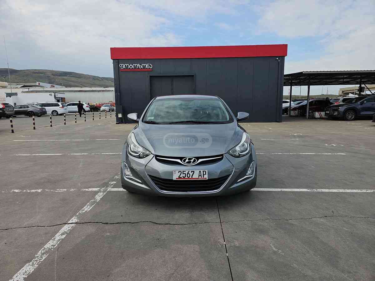 Hyundai Elantra 2016 — photo 2