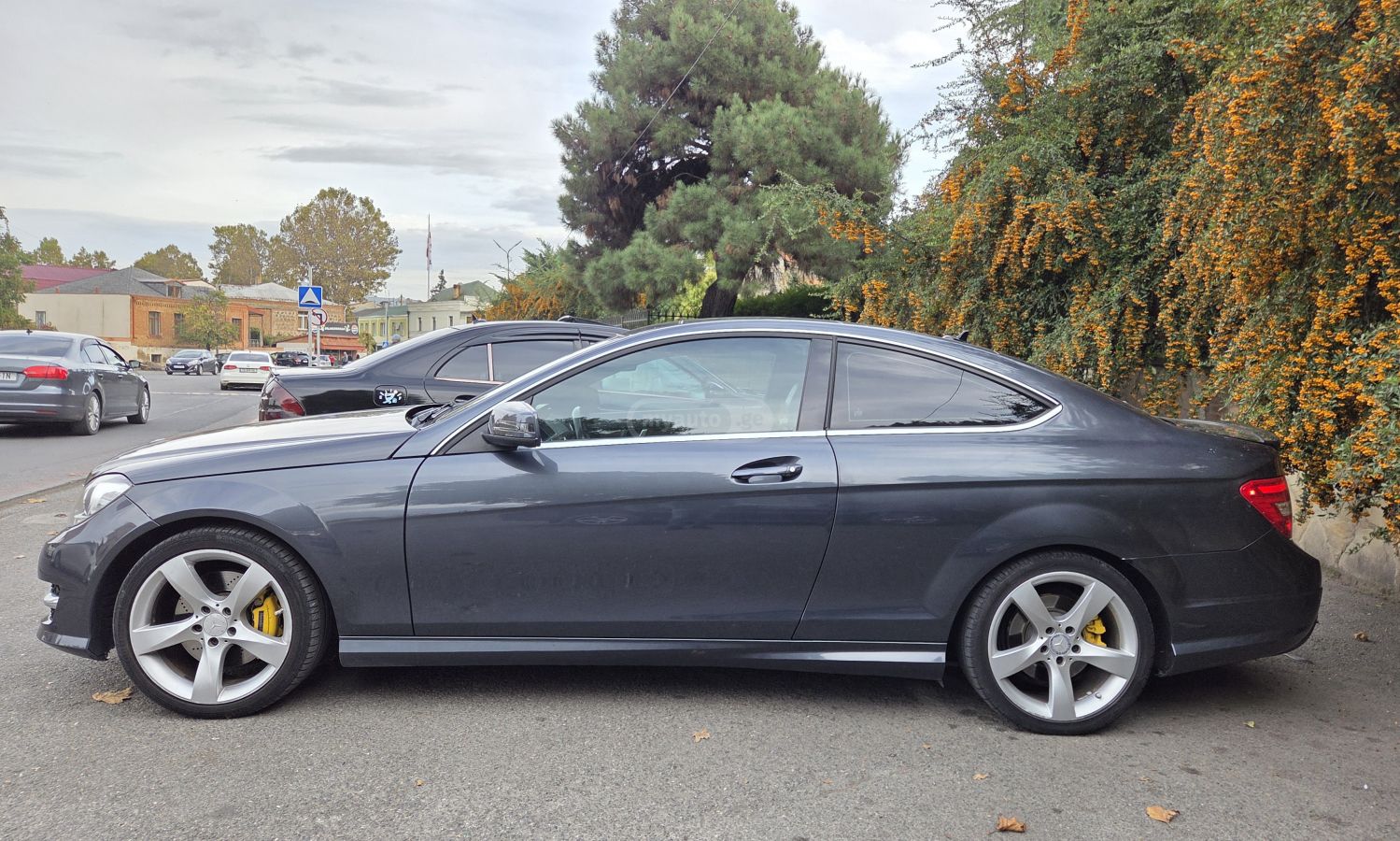 Mercedes-Benz C 350 2013 — photo 2