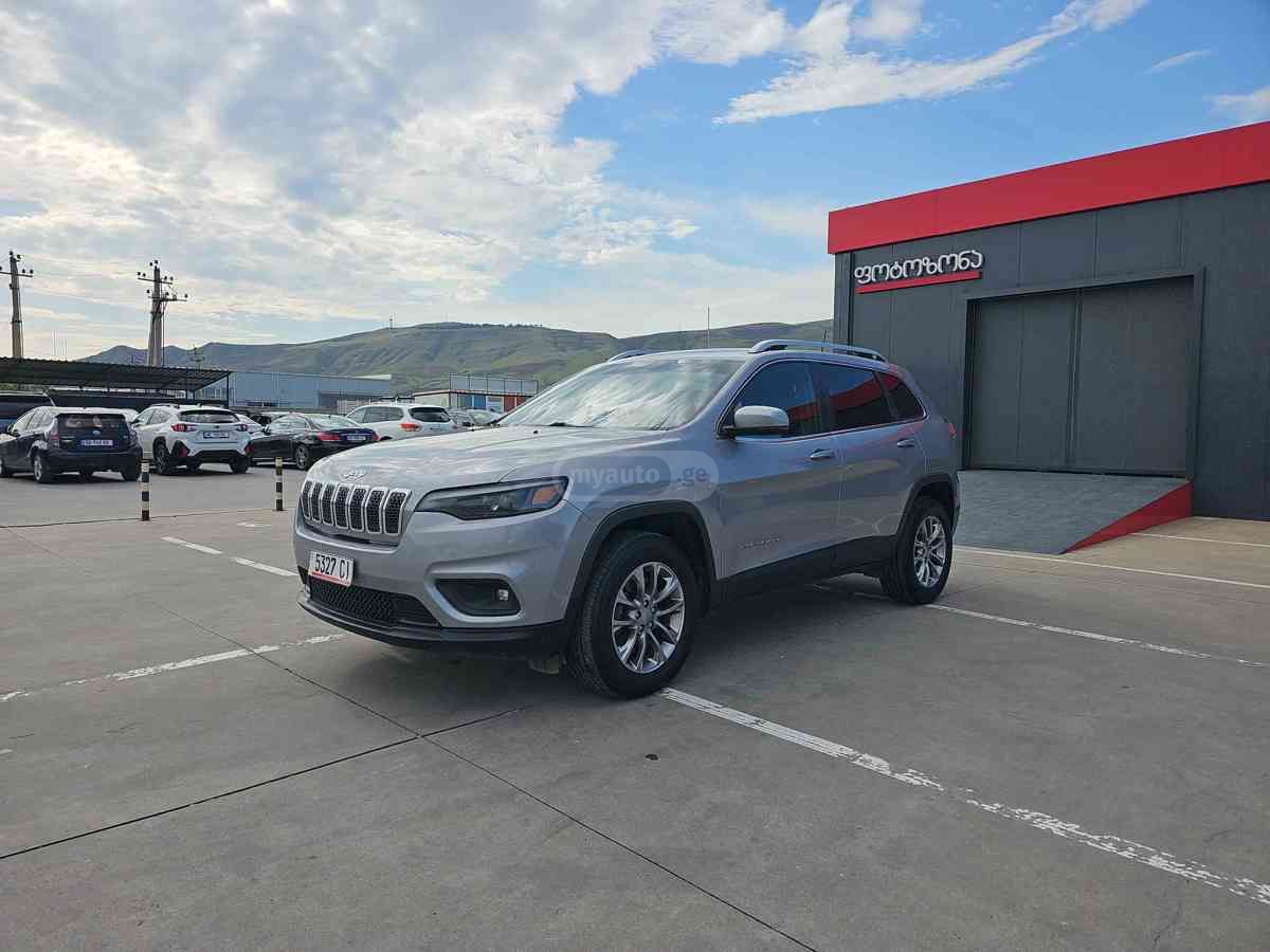 Jeep Cherokee