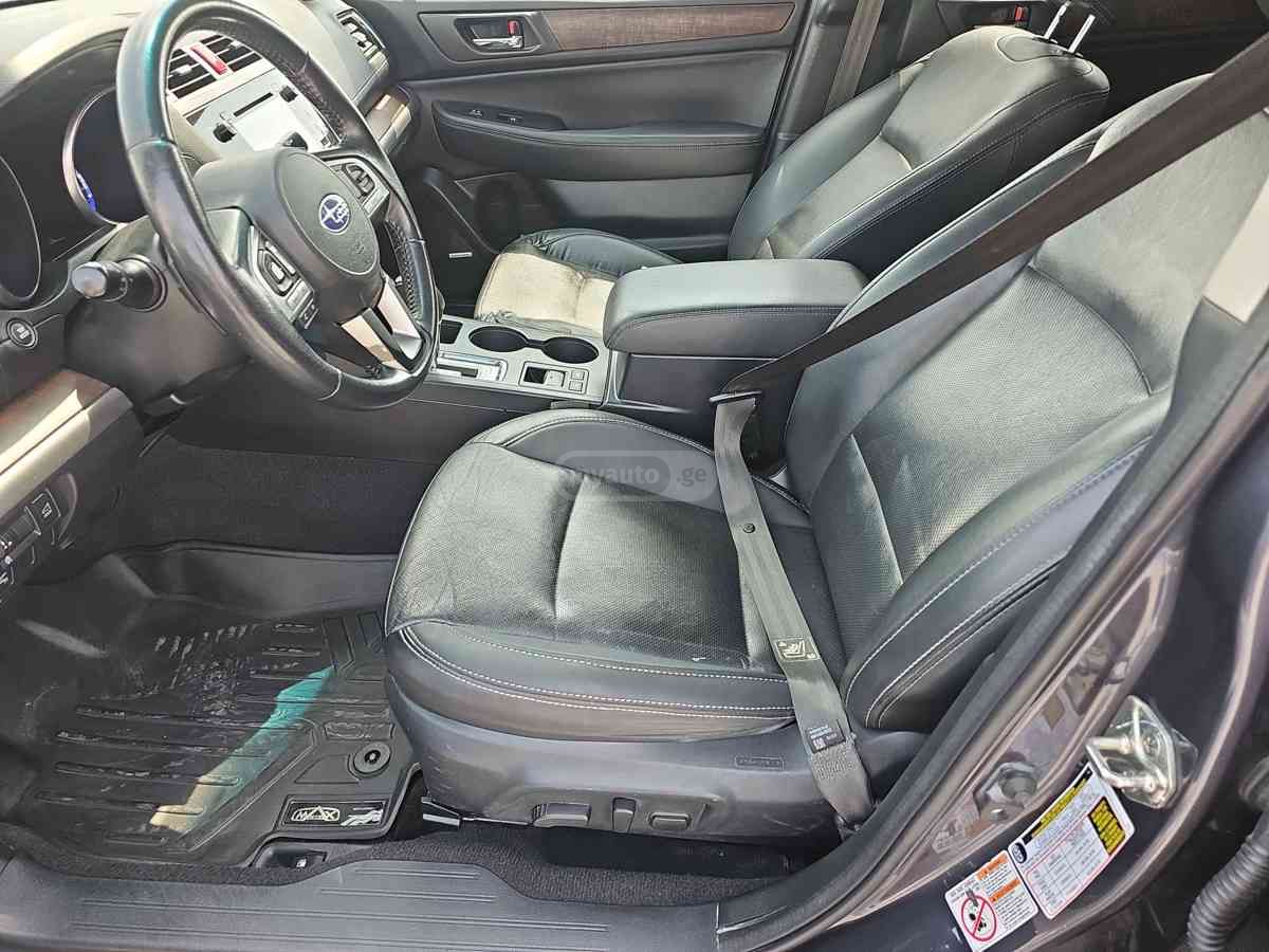 Subaru Outback 2017 — photo 2