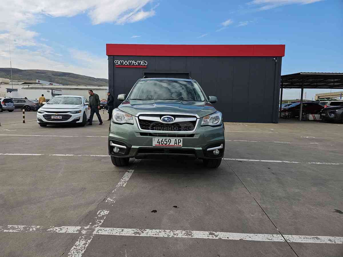 Subaru Forester 2016 — photo 2