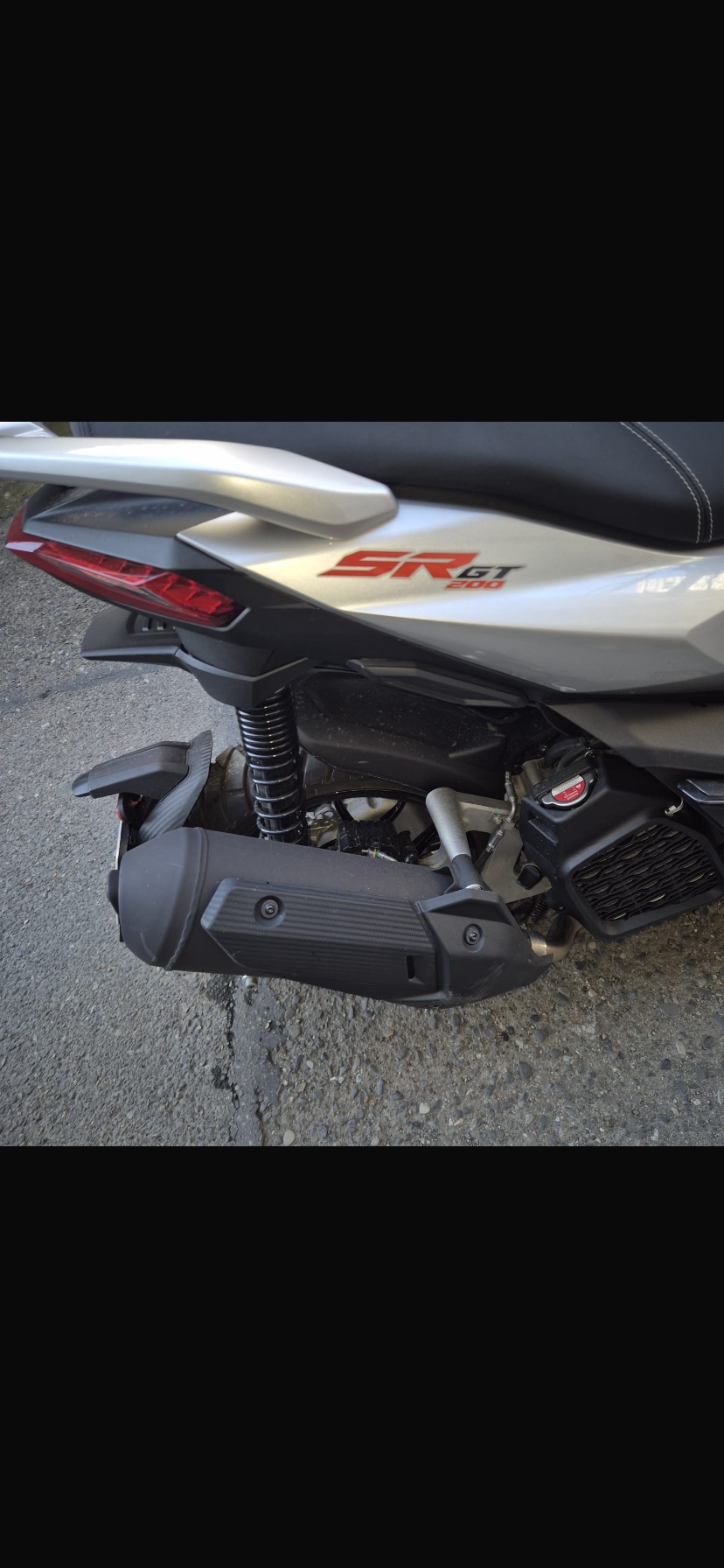 Aprilia SR GT 200 2024 — photo 2