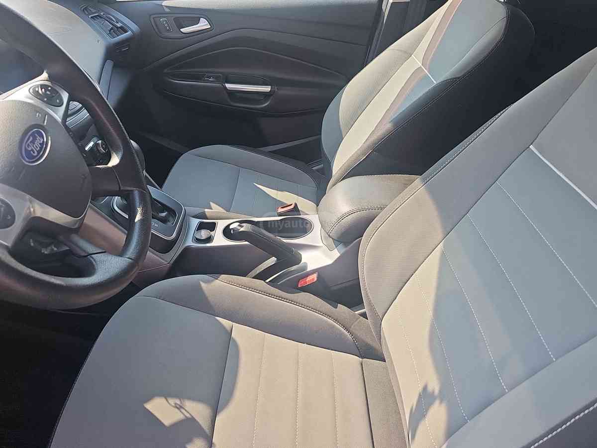 Ford Escape 2013 — photo 2