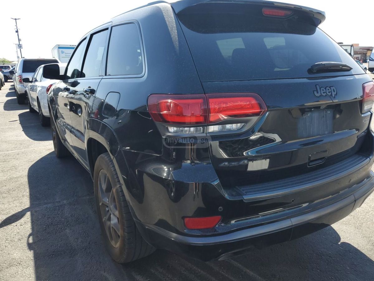 Jeep Grand Cherokee 2021 — photo 2