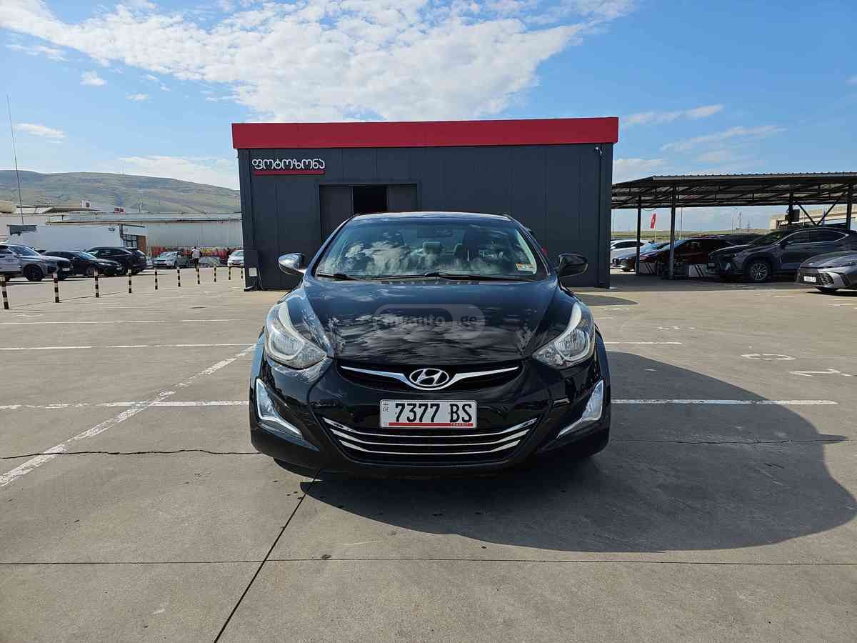 Hyundai Elantra 2015 — photo 2