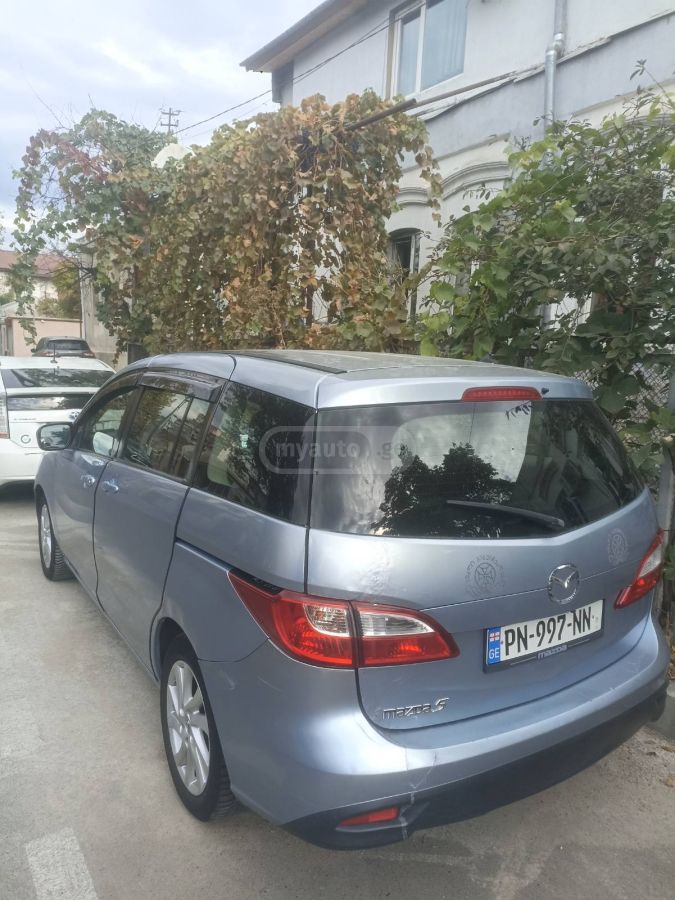 Mazda Mazda5 2011 — photo 2