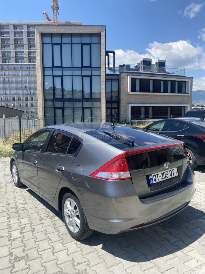 Honda Insight 2010 — photo 2