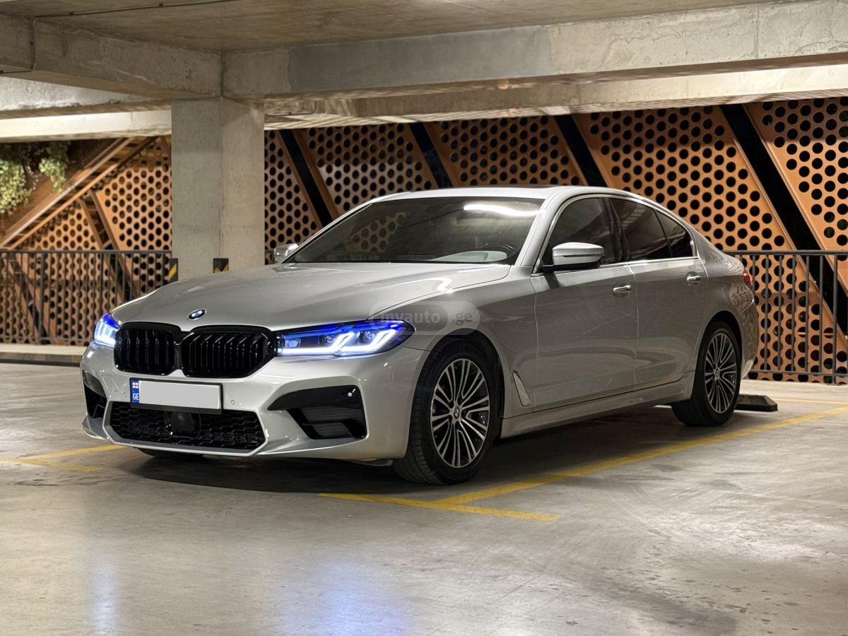 BMW 530