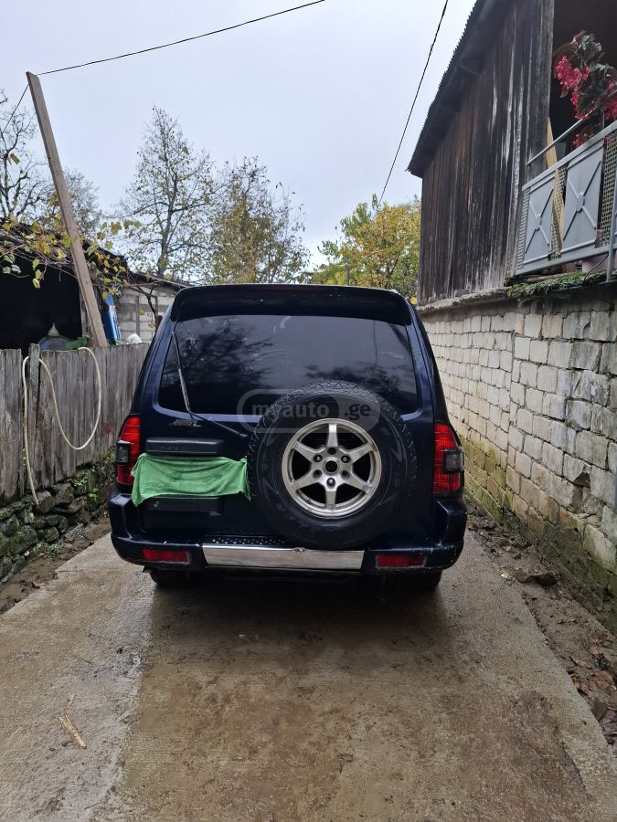 Mitsubishi Montero