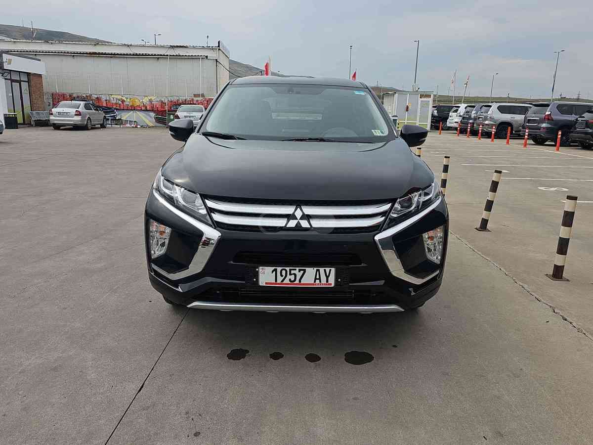 Mitsubishi Eclipse 2018 — photo 2